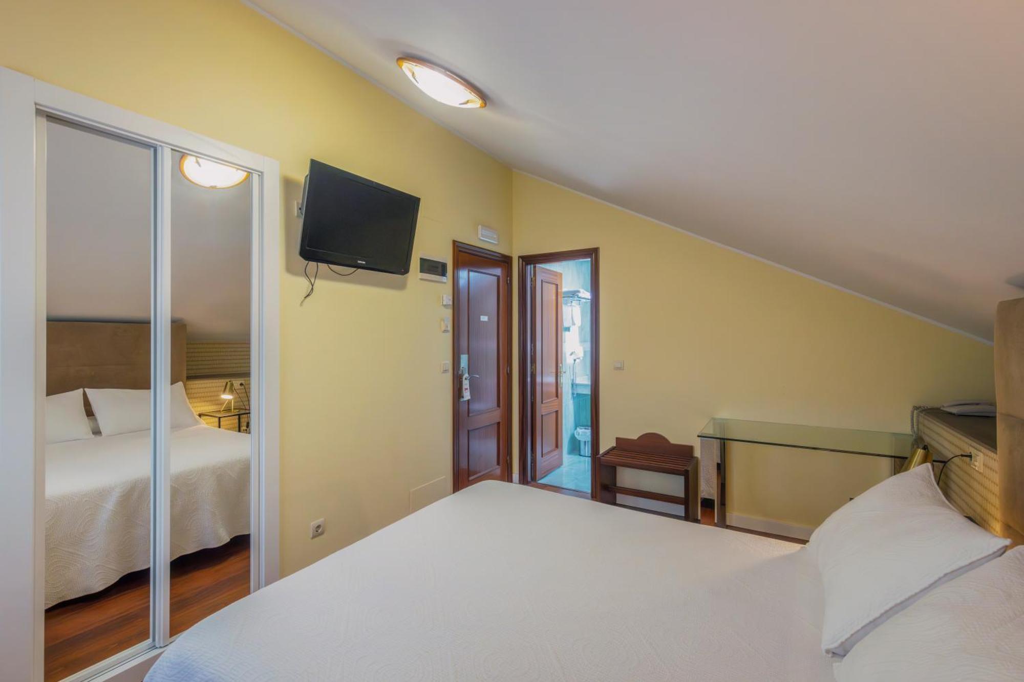 Hotel Verdemar リバデセリャ エクステリア 写真