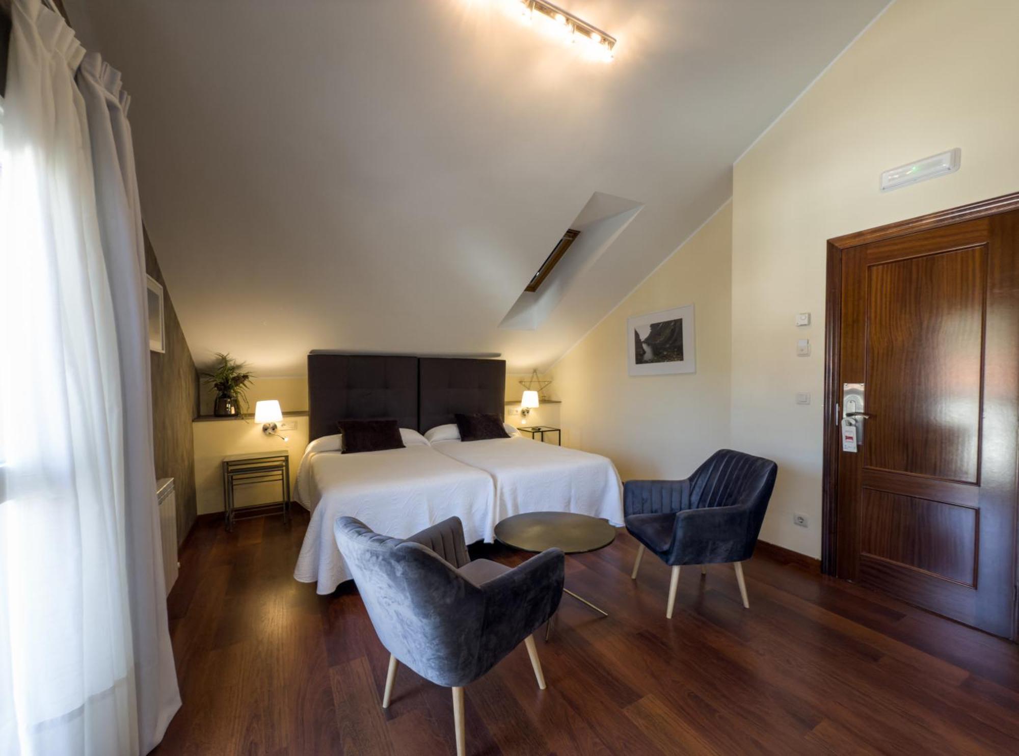 Hotel Verdemar リバデセリャ エクステリア 写真