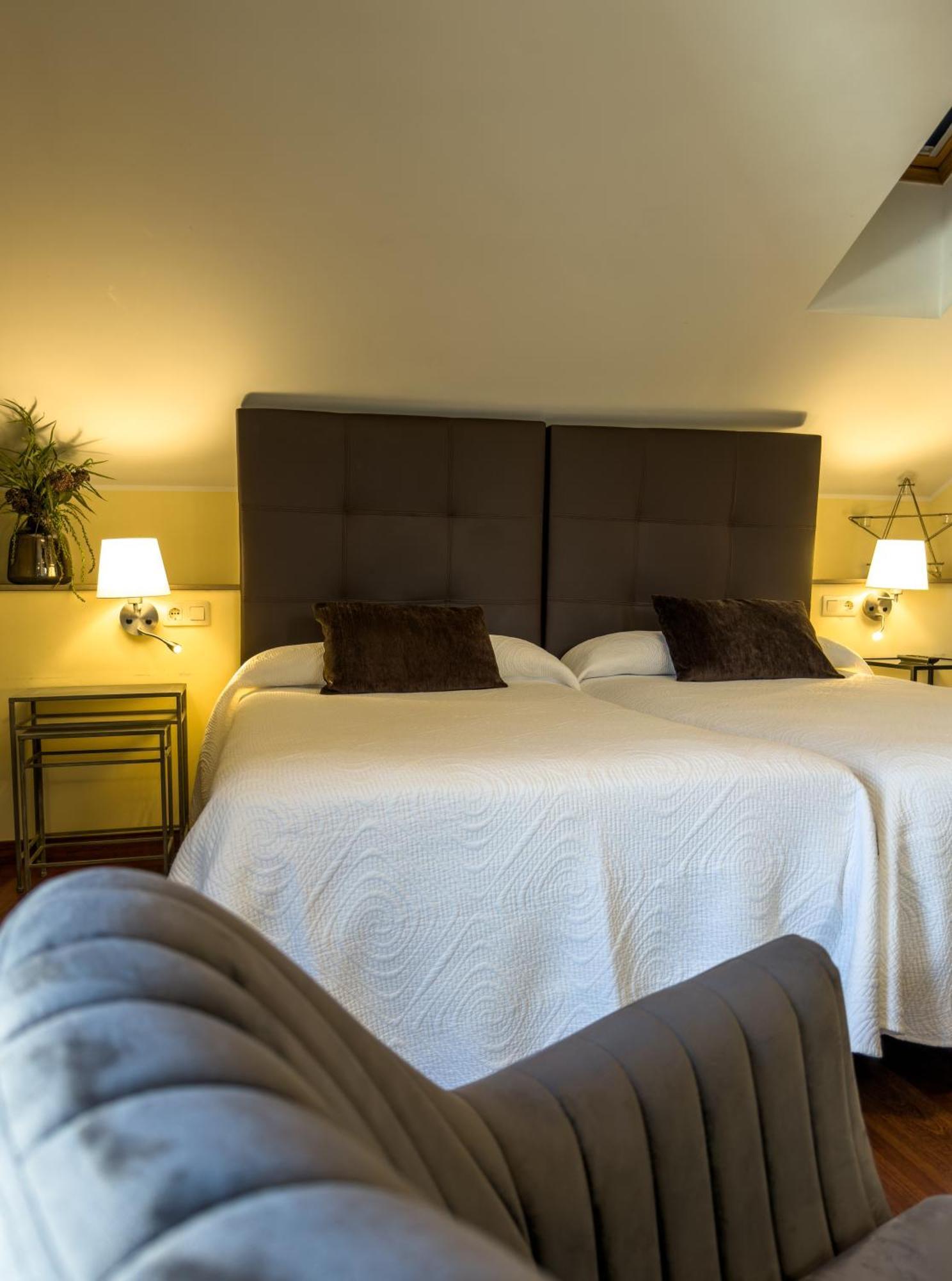 Hotel Verdemar リバデセリャ エクステリア 写真